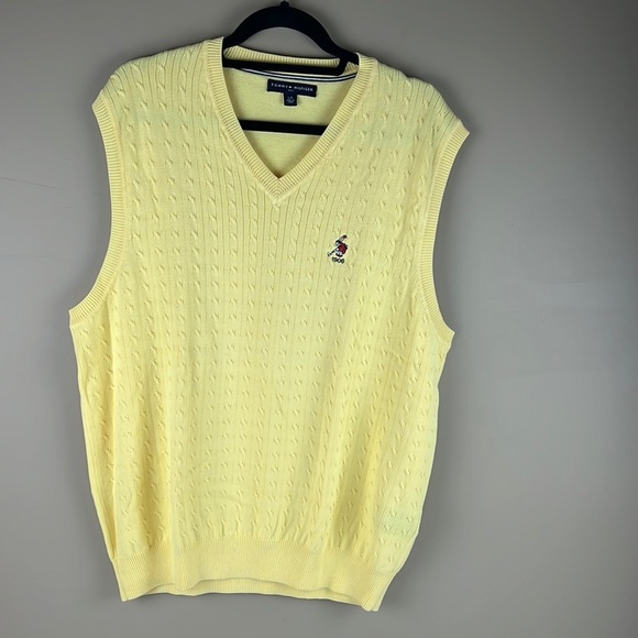 TOMMY Hilfiger Cable Knit Vest size  Large - Picture 2 of 9